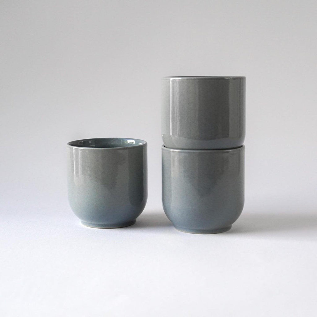 Keramik Krus uden hank - Hollyhock - indre Ceramics - Fjord Blue - 200 ml - no beige