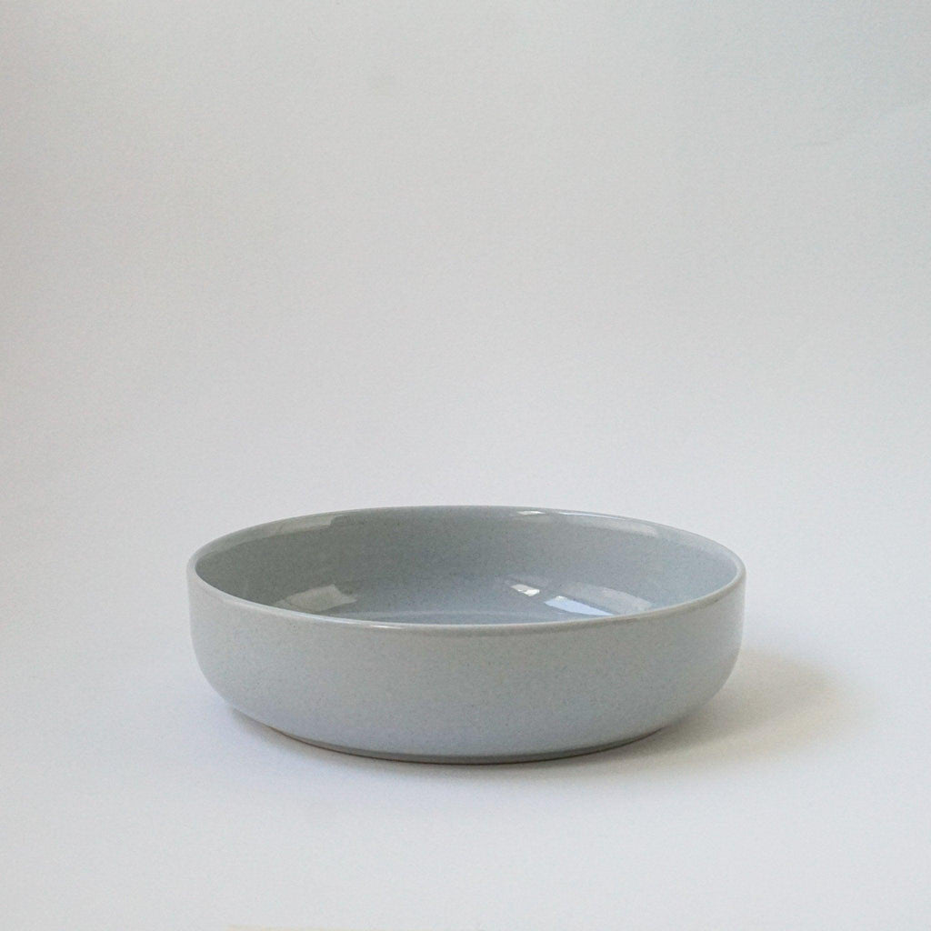 Keramik Skål - Hollyhock dia. 22 cm - indre Ceramics - Arctic Grey - 1.000 ml - no beige