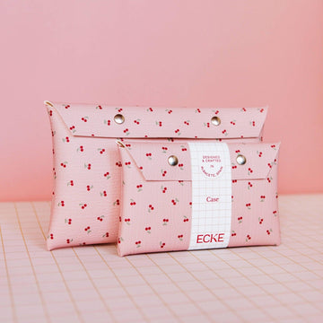 Kosmetikpung | Clutch - Cherries Pink Cases - ECKE - Kirsebær print - no beige