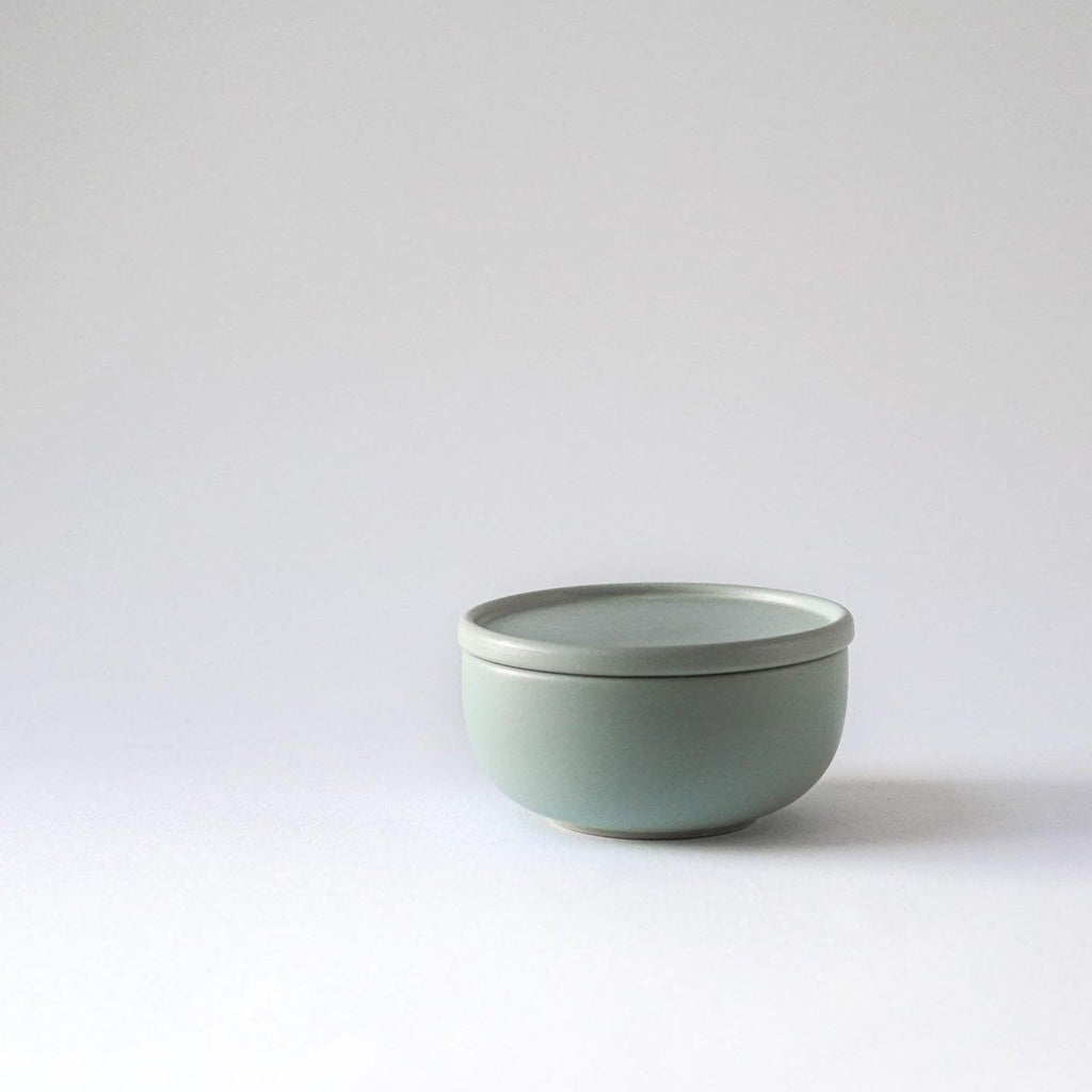 mini Keramik Tallerken | Låg til skål - Dia. 10,5 cm - indre Ceramics - Sage Green - no beige