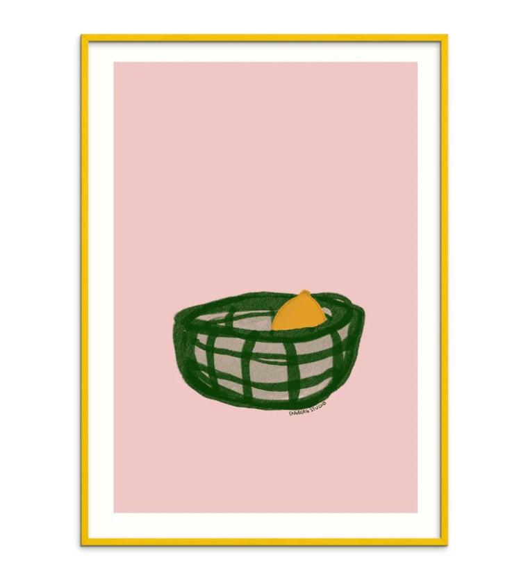 Plakat - Engberg Studio - A lemon in a basket- Pink - no beige