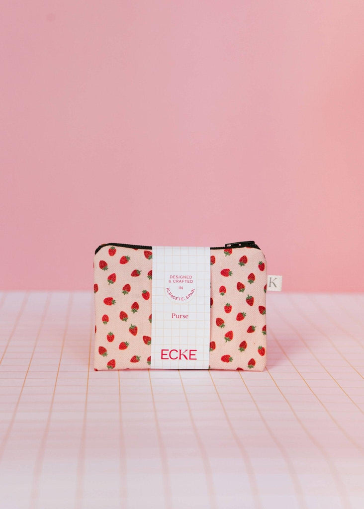 Pung | Kortholder - Strawberries Pink Purse - ECKE - 11 x 8 cm - Jordbær print - no beige